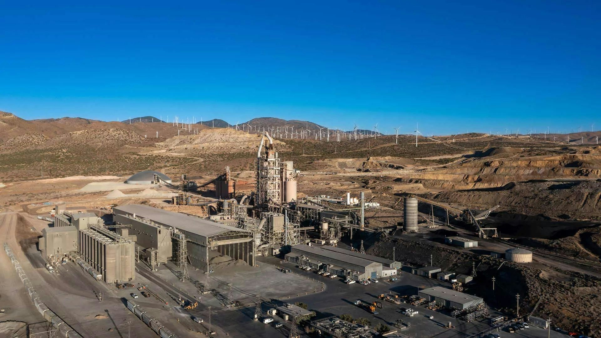 New OK™ raw mill increases productivity and efficiency at CalPortland's Mojave plant