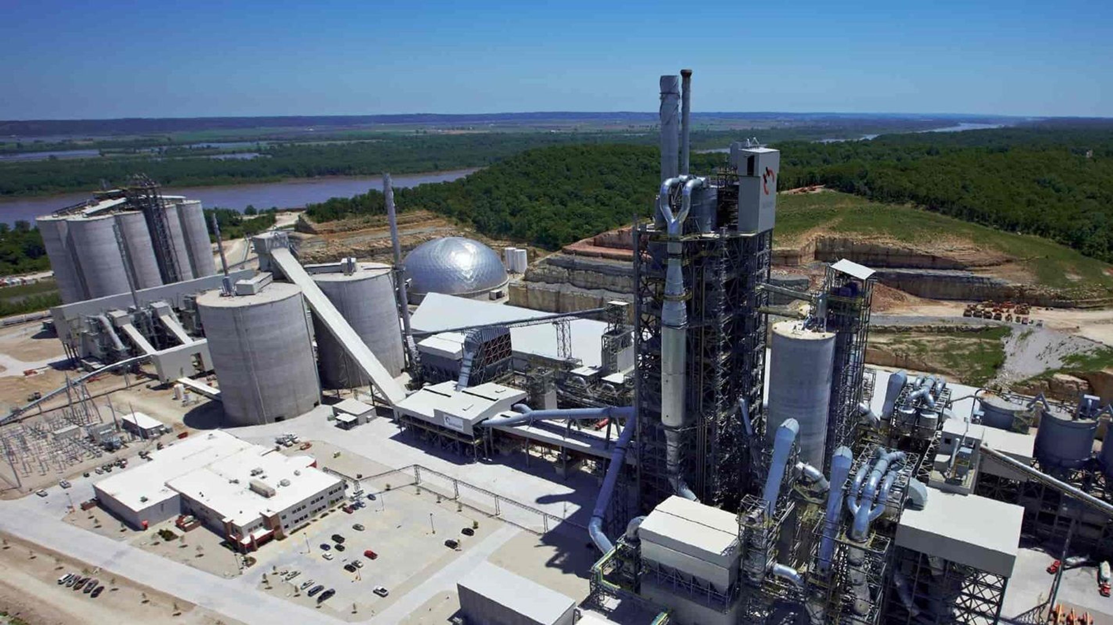 Cement plant